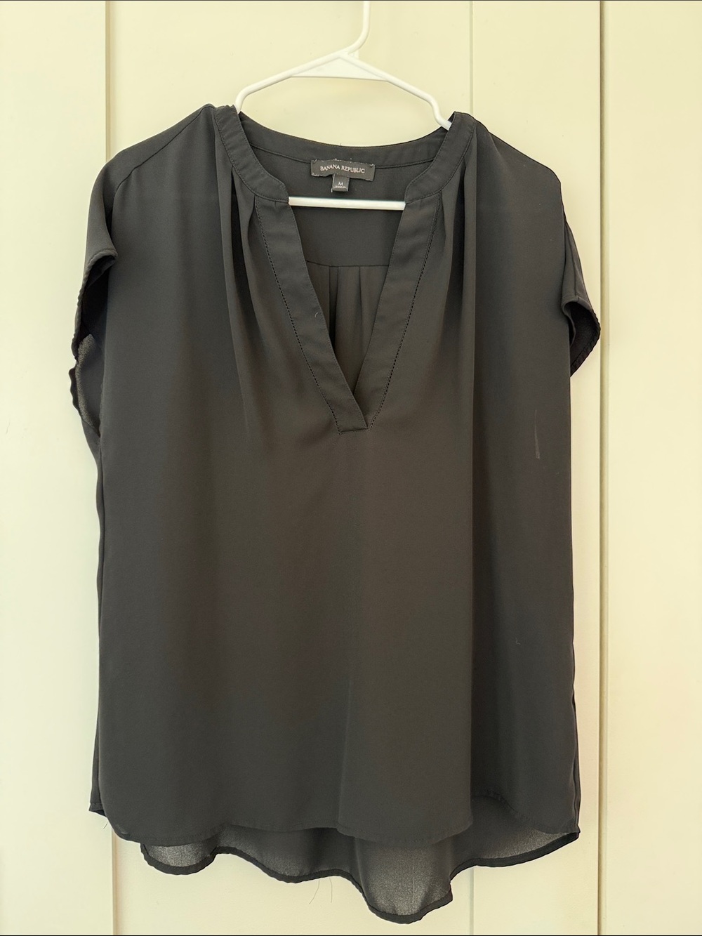 Banana Republic black v-neck blouse, size M